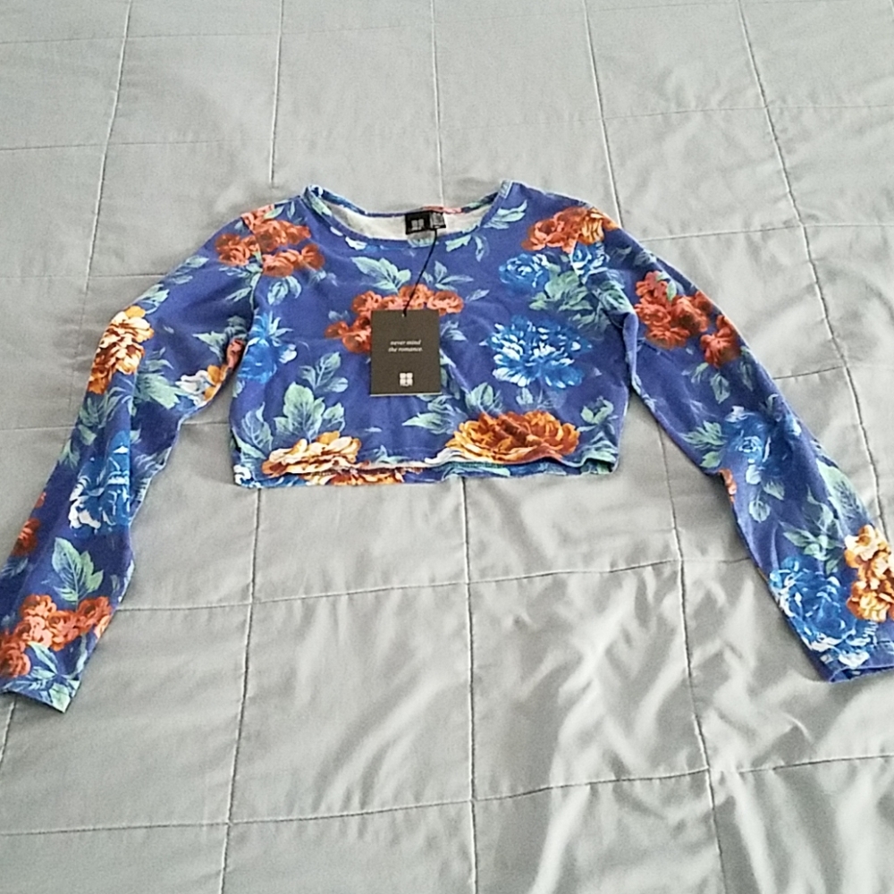 INSIGHT CROPPED FLORAL LONG SLEEVE TOP XS